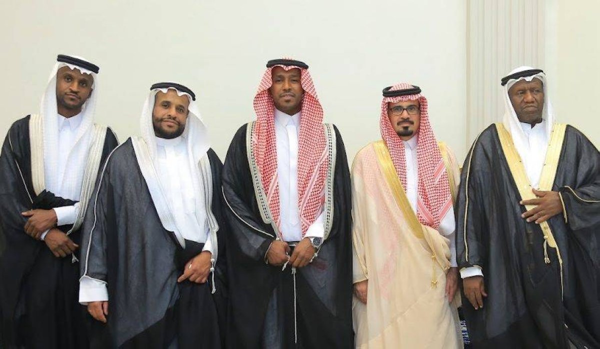 الحربي يزفّ أحمد ومحمد لعشّ الزوجية