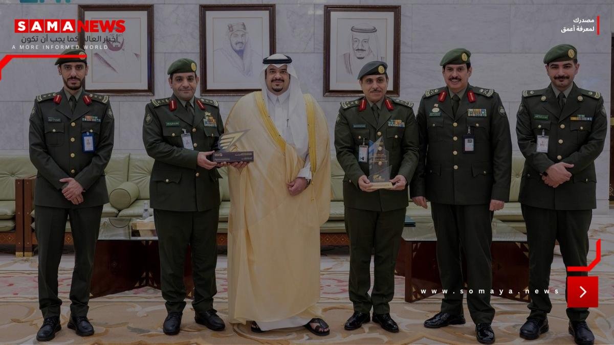 نائب أمير الرياض يكرّم جوازات المنطقة بمناسبة تحقيق مطار الملك خالد جائزة أفضل منطقة جوازات