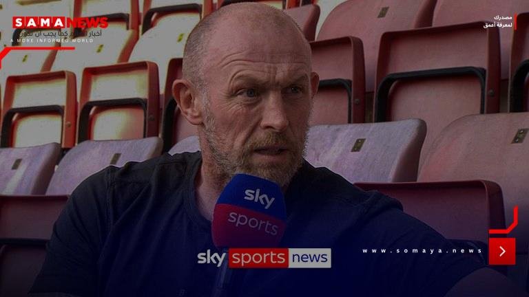 mickey highham on the bench