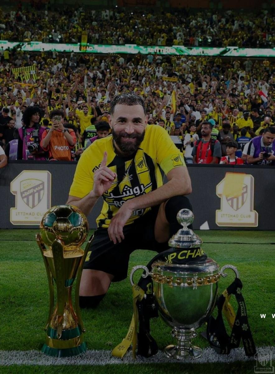 الاتحاد الآسيوي يتغزّل بالعميد