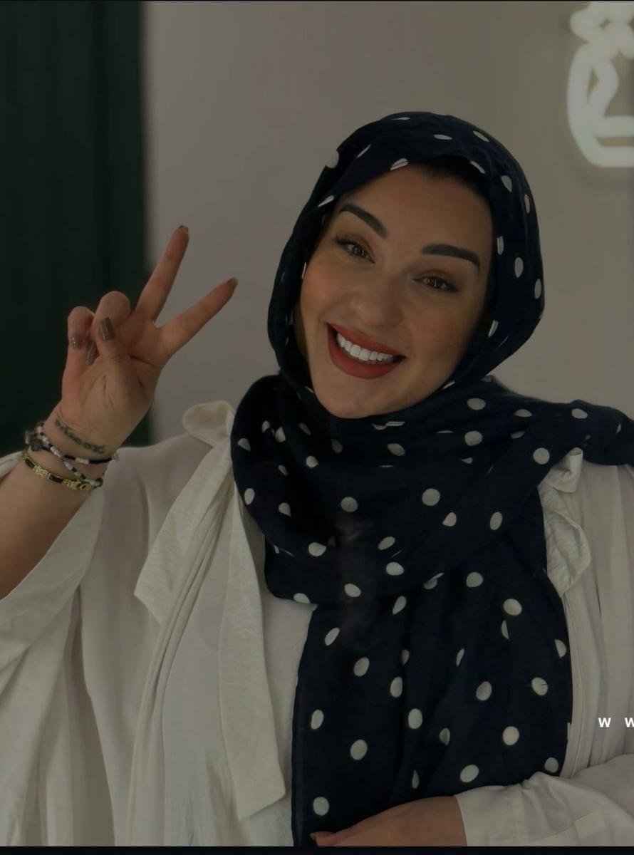 ابنة شريف منير ترتدي الحجاب مجدداً.. ما القصة؟