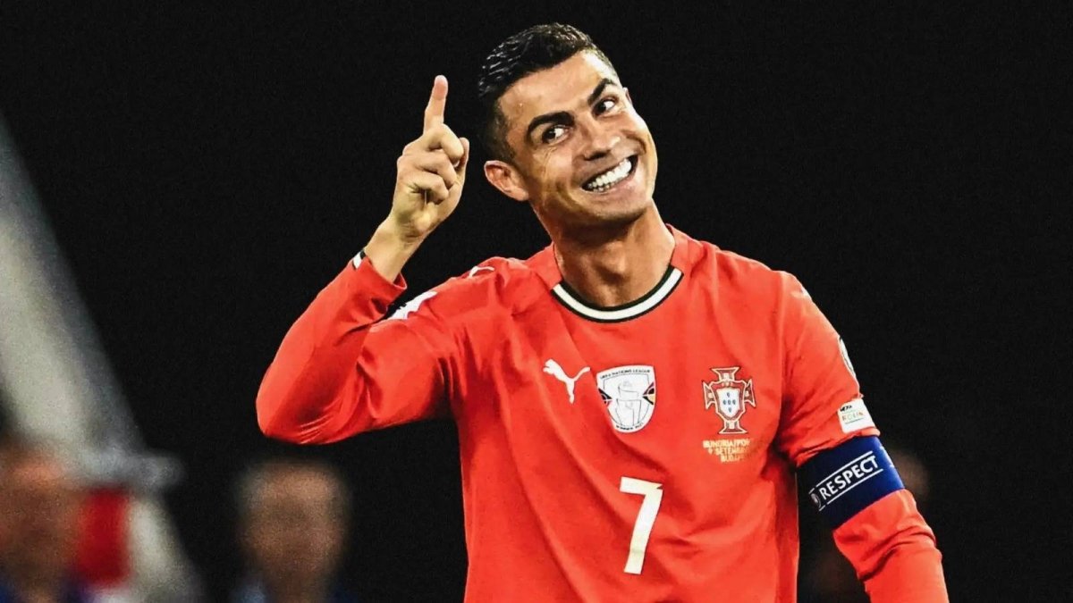 أرهق كاتب التاريخ.. رونالدو يعادل رقماً أسطورياً