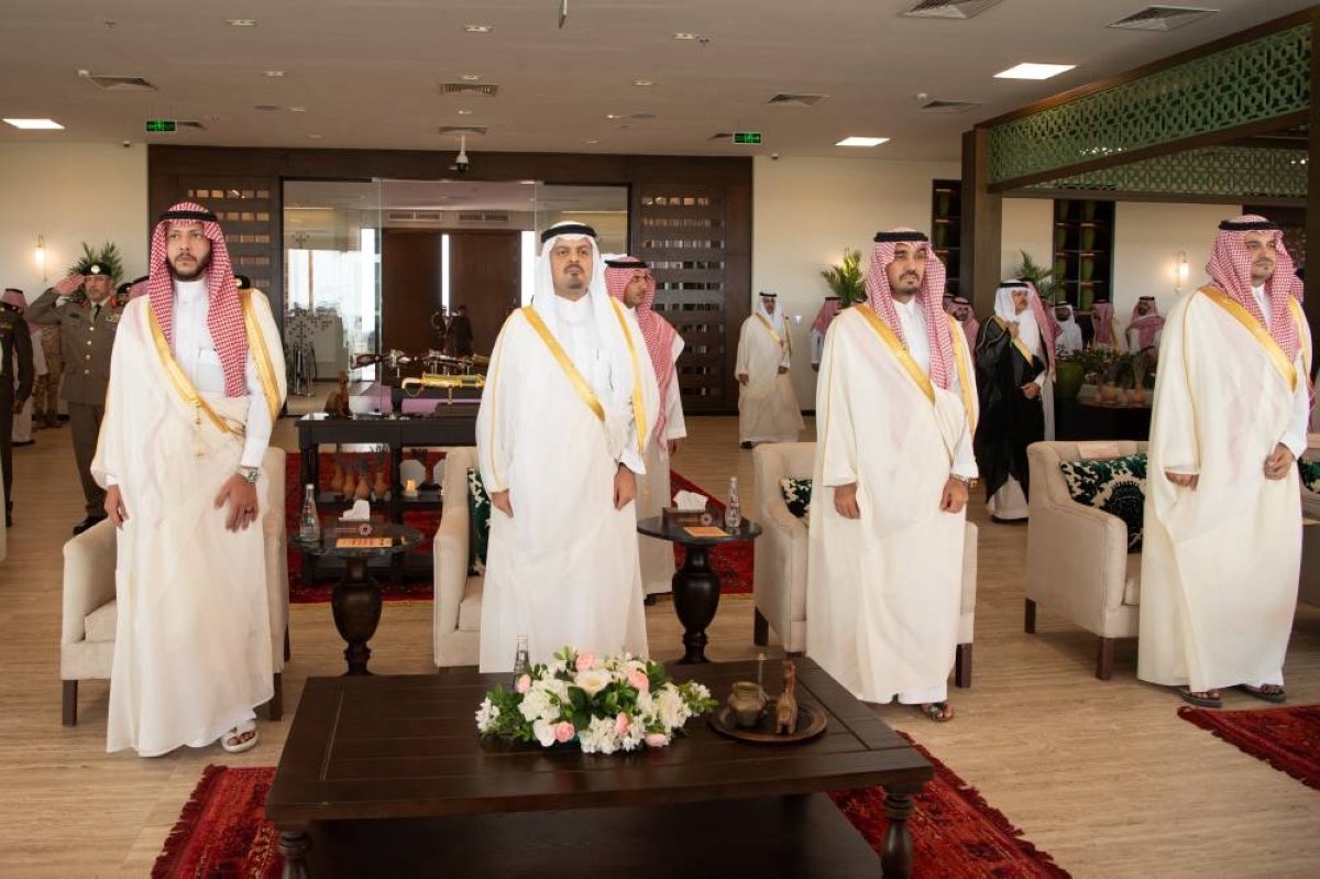 نائب أمير مكة يتوّج الفائزين في مهرجان ولي العهد للهجن في نسخته الـ7 بالطائف