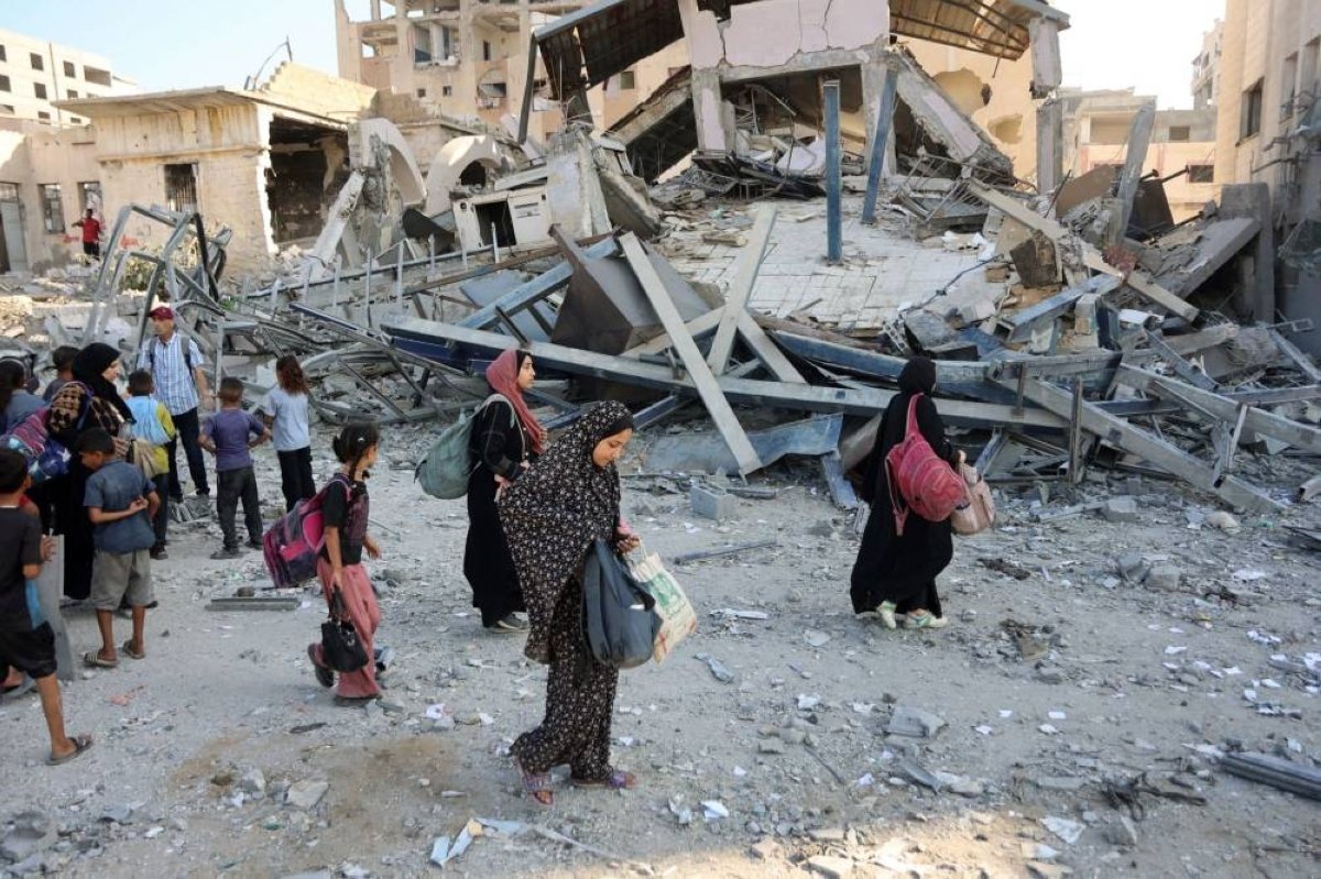 إسرائيل تهجّر 350 ألف فلسطيني من شرق غزة
