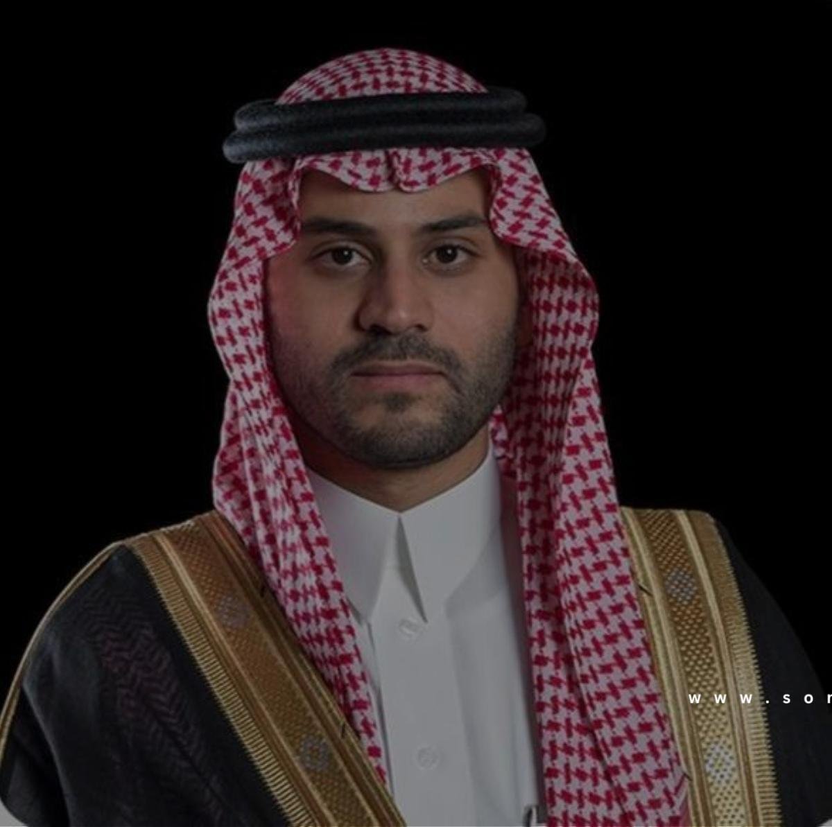 نائب أمير حائل يقدّم واجب العزاء لأسرة الكتفاء