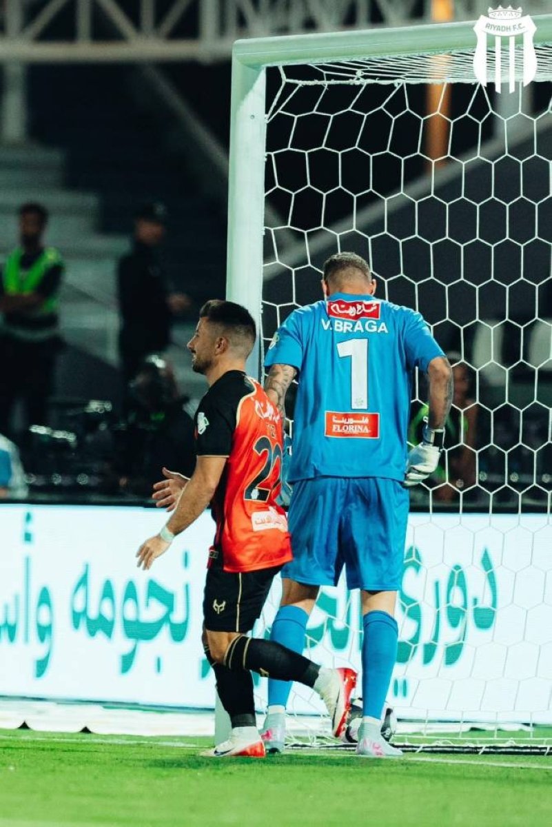 توزي الرياض يقتحم قائمة الأسرع في المحترفين