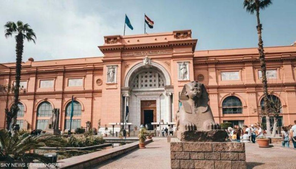لغز أثري جديد.. اختفاء سوار الملك بسوسنس الأول الذهبي من المتحف المصري