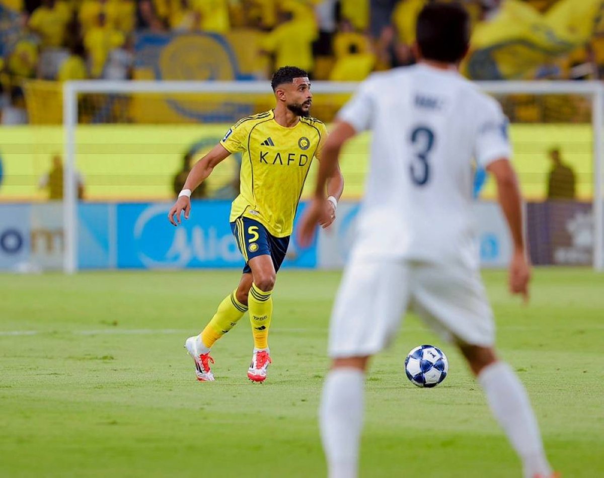 عبدالإله العمري لجمهور النصر: مررت بظروف عائلية.. والقادم أجمل