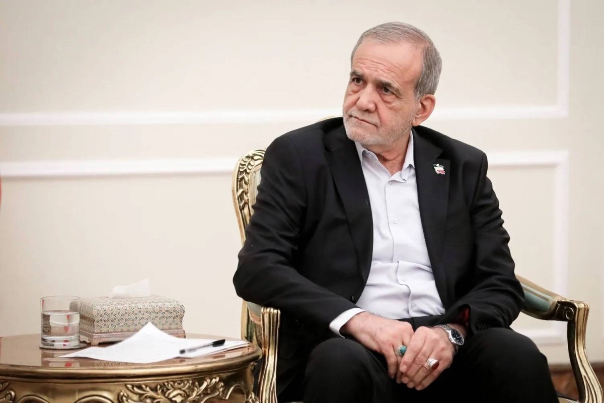 “الرئيس الإيراني: لن نستسلم والغرب عاجز عن إيقافنا”