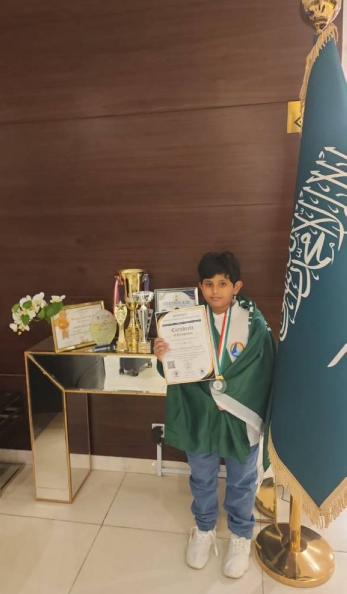 طالب سعودي يُبدع عالمياً في الحساب الذهني