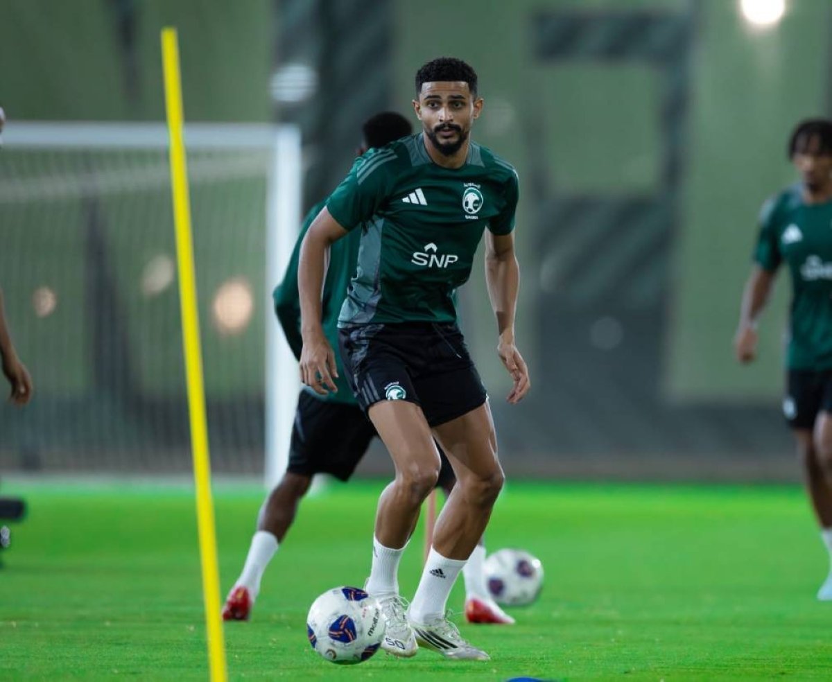 الأخضر يواصل استعداداته لمواجهة إندونيسيا