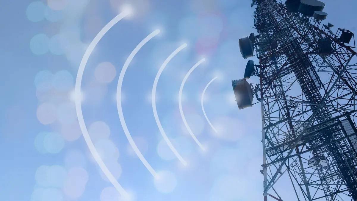 عودة خدمة الاتصالات والإنترنت إلى أحياء شمال الرياض