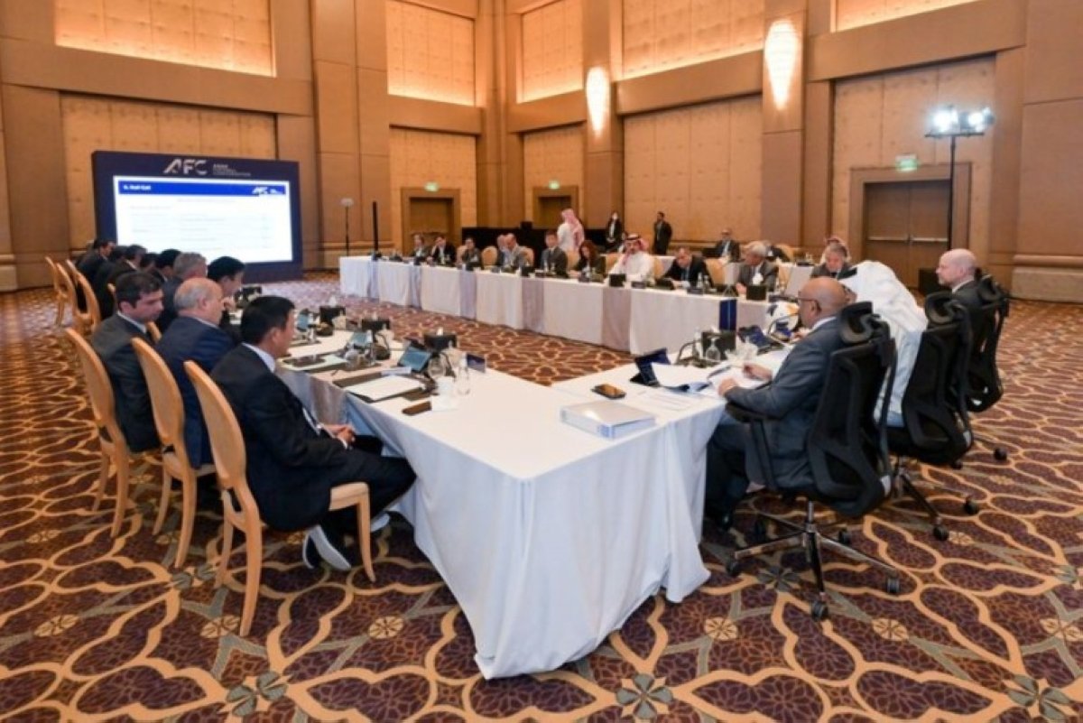 رئيس الاتحاد الآسيوي في اجتماع المكتب التنفيذي: السعودية أصبحت محوراً رئيسياً للكرة الآسيوية