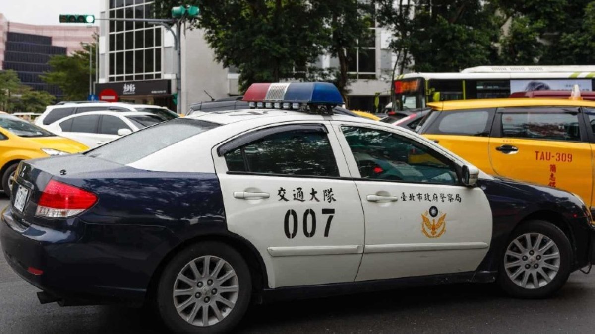 حادث غريب: تايوانية تحاول استخدام بصمات متوفى لتزوير مستندات مالية