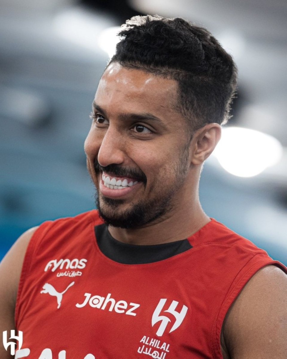 مشاركة الدوسري مع الهلال أمام السد.. والاتحاد «معلقة»