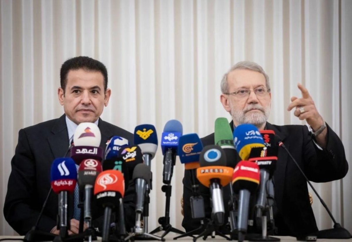 إيران تعلن استعدادها لمراجعة أي مقترحات نووية جديدة بحسب لاريجاني