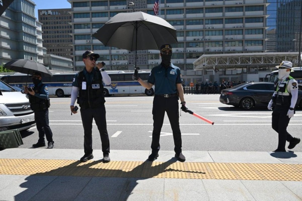 حادث غريب في كوريا: حرق منزل بسبب صرصور