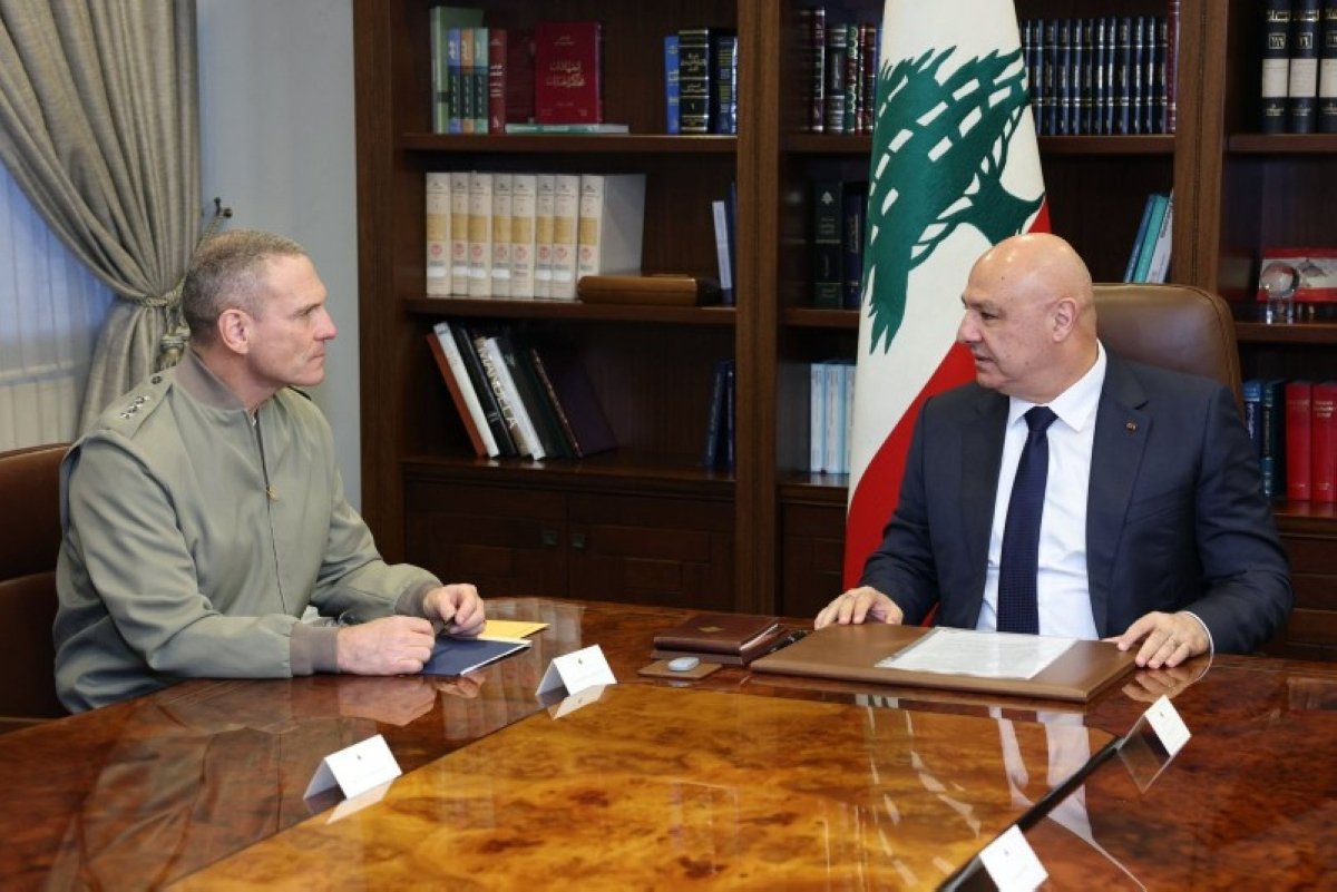 الرئيس اللبناني في حوار مع “الميكانيزم”: صفحة الحرب طُويت إلى الأبد