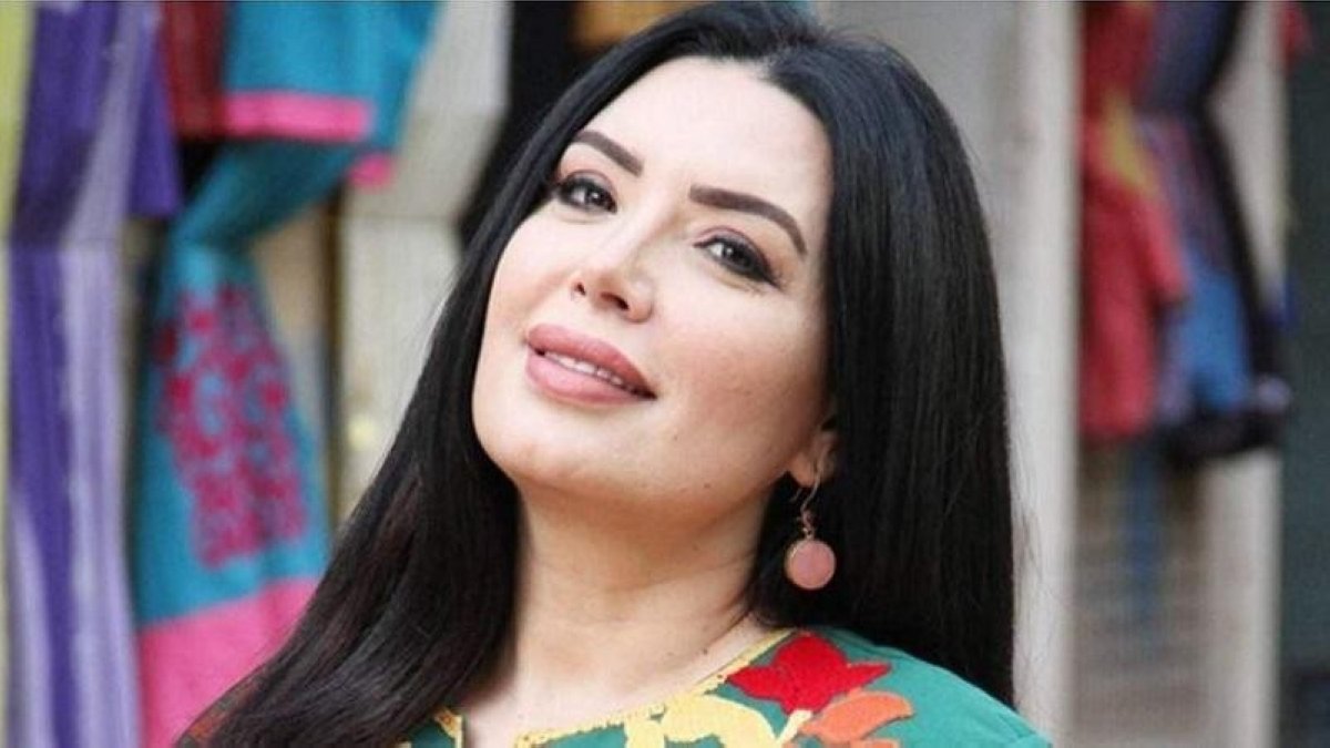 عبير صبري لـ«عكاظ»: حلمي الفني لم يكتمل دون التعاون مع يوسف شاهين.. ورسالة خاصة إلى يسرا