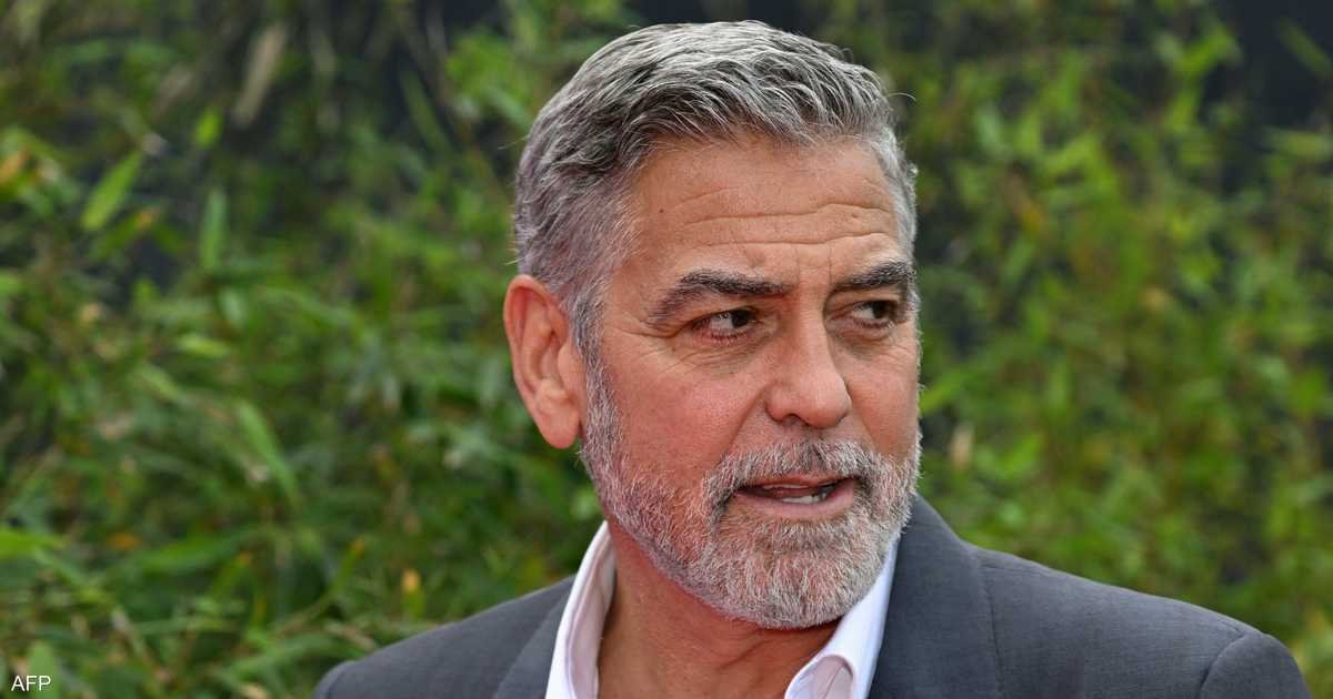جورج كلوني يكشف عن الطريقة التي يستخدمها لإخفاء الشيب