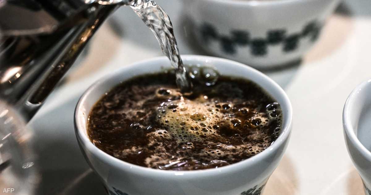 تعرف على 5 أطعمة يُنصح بتجنب تناولها مع القهوة