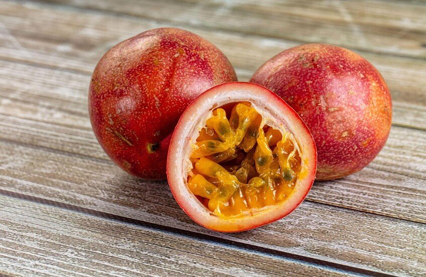 روسيا تطور مكمل غذائي من بذور الكتان يقلل الحاجة لحقن العين ويحسن حدة البصر