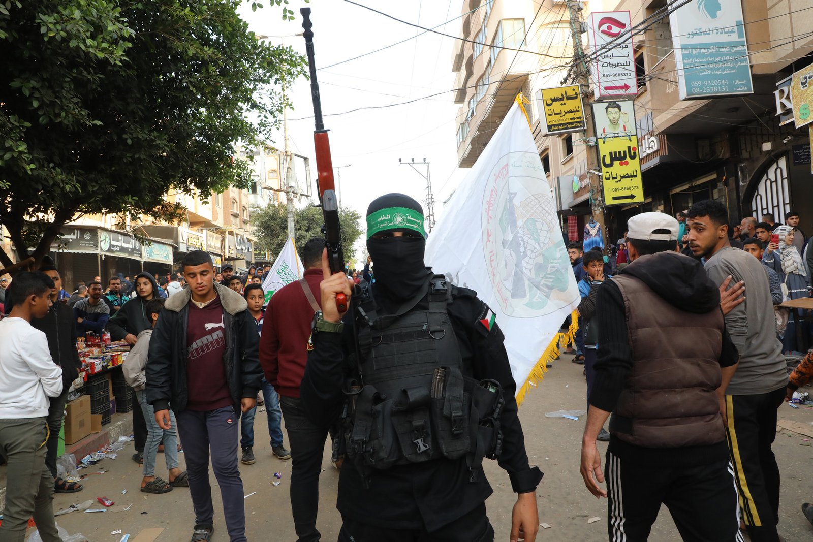 الجيش الإسرائيلي: قتلنا 5 مسلحين خرجوا من أنفاق رفح