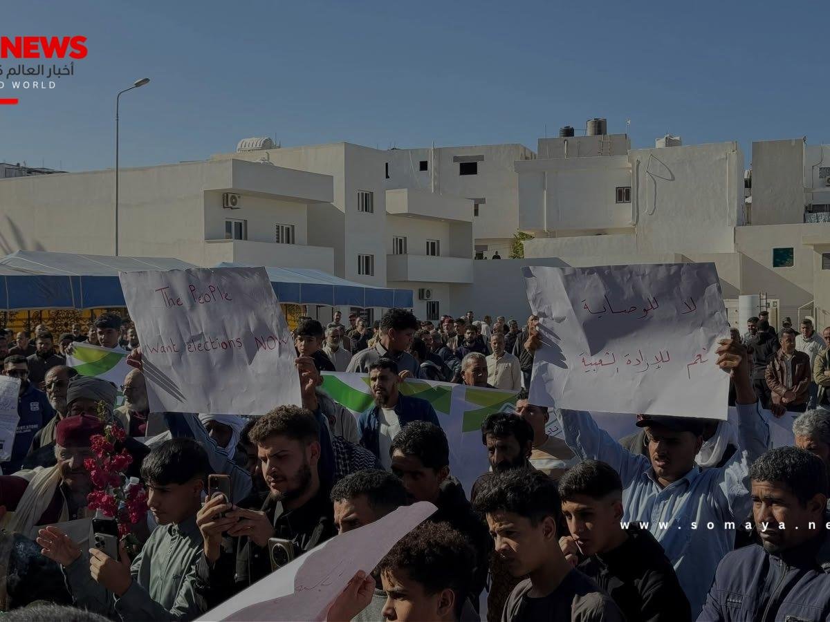 آلاف الليبيين يتظاهرون في بنغازي ومدن أخرى للمطالبة بإجراء الانتخابات فورا