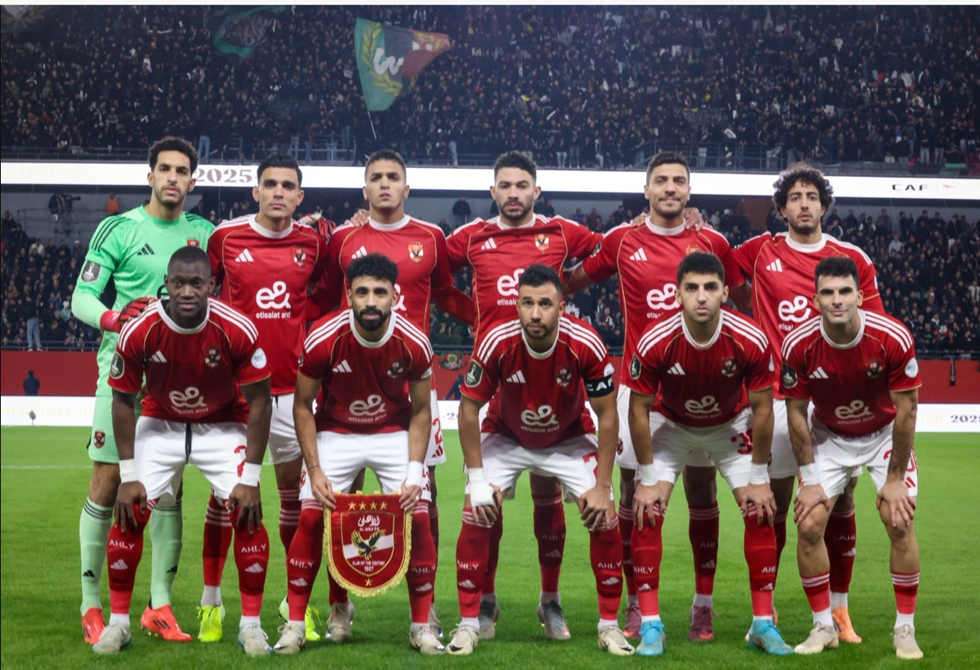 الأهلي المصري يطالب الكاف باتخاذ 4 إجراءات عاجلة عقب أحداث مباراة الجيش الملكي