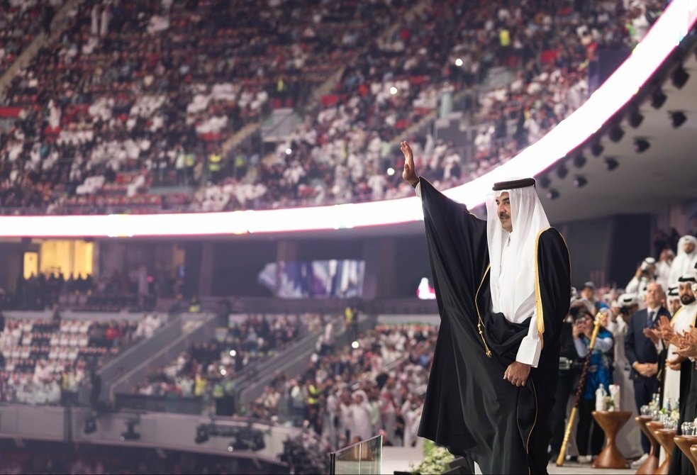 أمير قطر يعلّق لأول مرة بعد خسارة المنتخب أمام فلسطين في كأس العرب