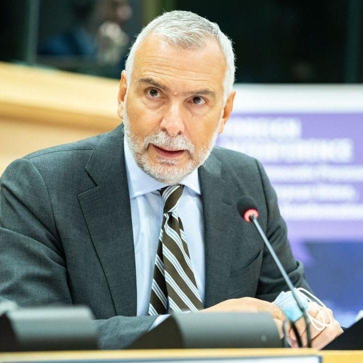 الشرطة البلجيكية تُلقي القبض على شخصيتين بارزتين في الدبلوماسية الأوروبية