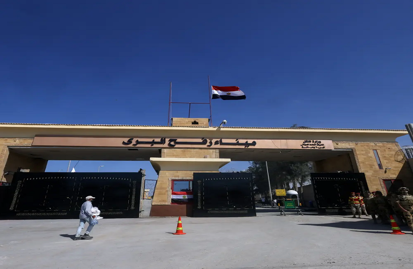 مصر ردا على إعلان إسرائيل فتح معبر رفح: تهجير الفلسطينيين خط أحمر