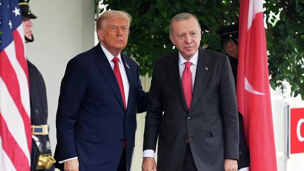 ترامب يكشف لجوء شركاء الناتو إليه للوساطة مع أردوغان