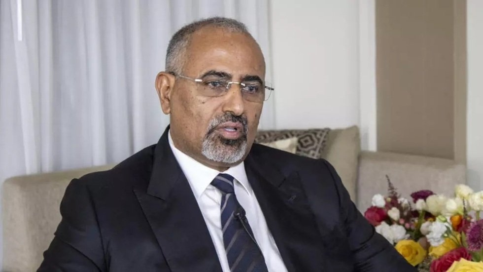 إعلام: مساع سعودية إماراتية لاحتواء تقدم المجلس الانتقالي في جنوب اليمن تواجه رفضا