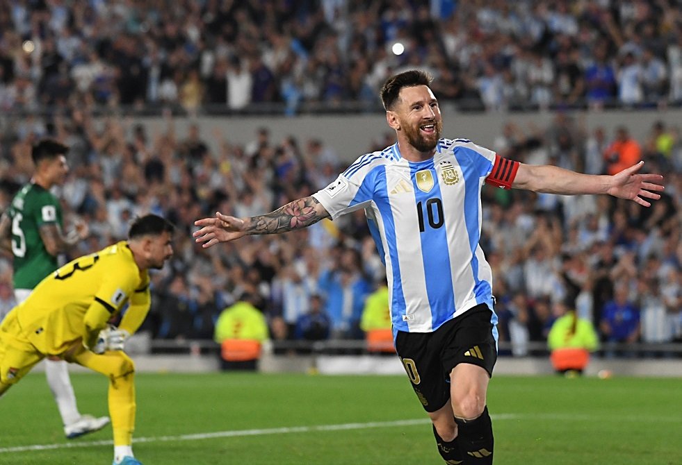 جائزة “ذا بيست” من FIFA: من اختار ميسي؟