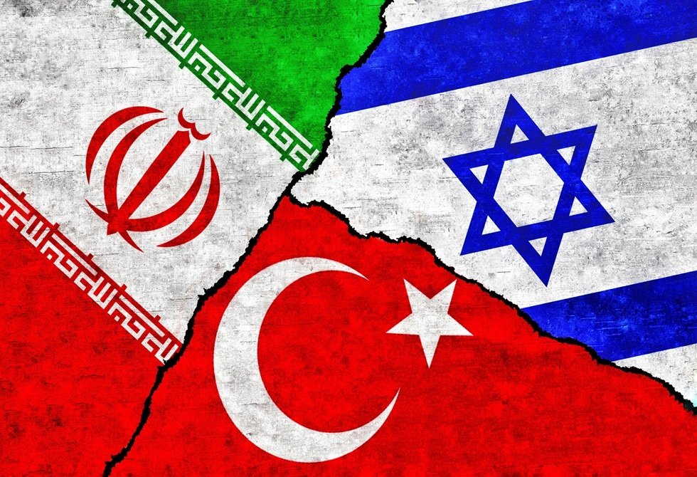 إسرائيل تستدعي قياداتها العسكرية لمواجهة تهديد إيراني وتحركات تركية مقلقة