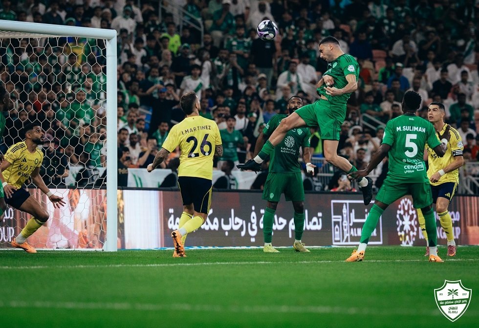 النصر يتعرض لهزيمة مؤثرة في الدوري (فيديو)