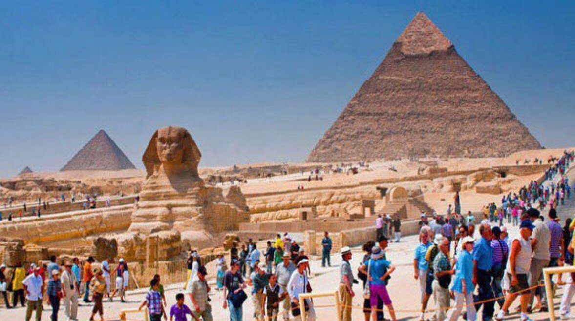 مصر تحقق رقمًا تاريخيًا غير مسبوق في أعداد السياح