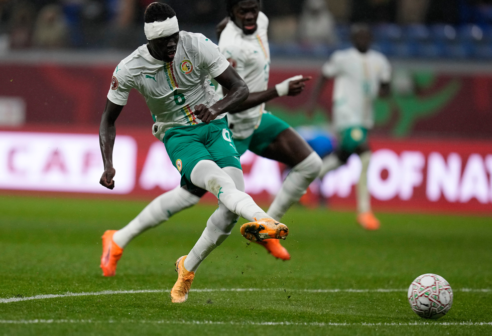 السنغال تتأهل أولًا إلى نصف نهائي كأس أمم إفريقيا 2025 (فيديو)