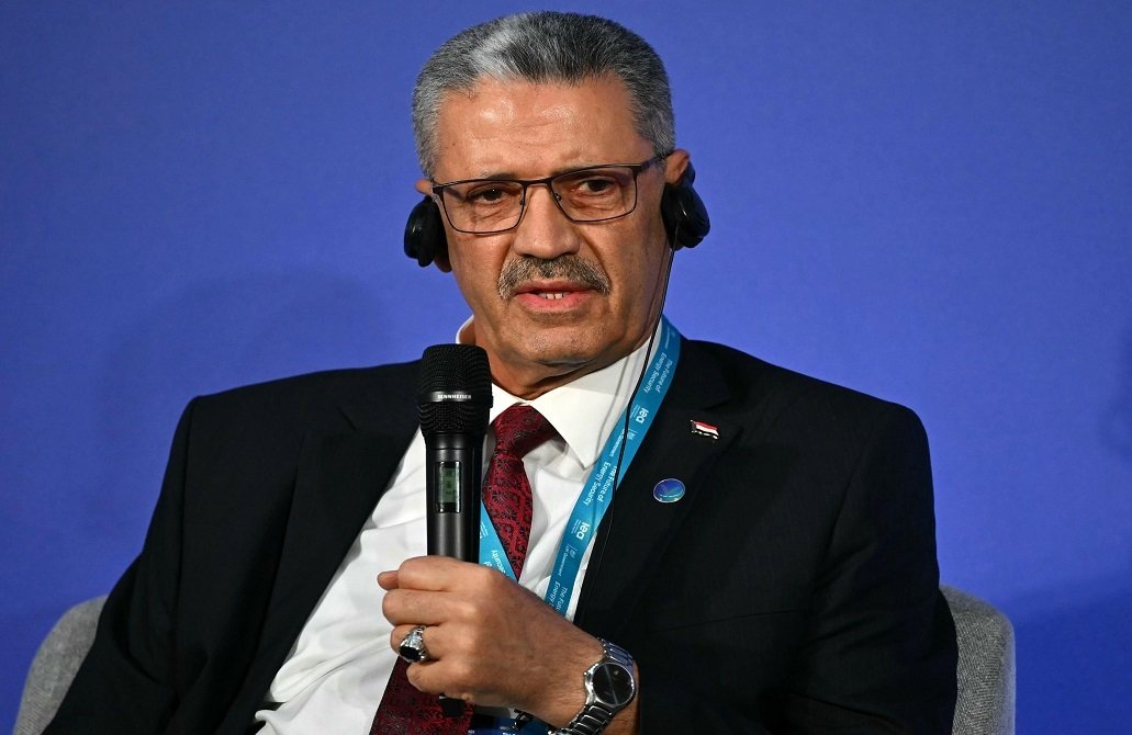 وزير النفط العراقي: مفاوضات مع شيفرون الأمريكية لتطوير حقل نفطي جنوبي العراق