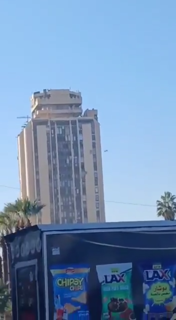 سوريا: استهداف مبنى محافظة حلب بطائرة مسيّرة (فيديو)