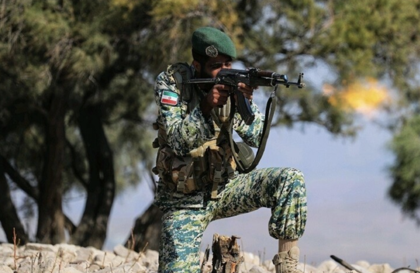 تسنيم: مخابرات الحرس الثوري الإيراني تعتقل عميلاً للموساد داخل إيران