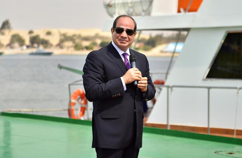 السيسي يناقش قضية