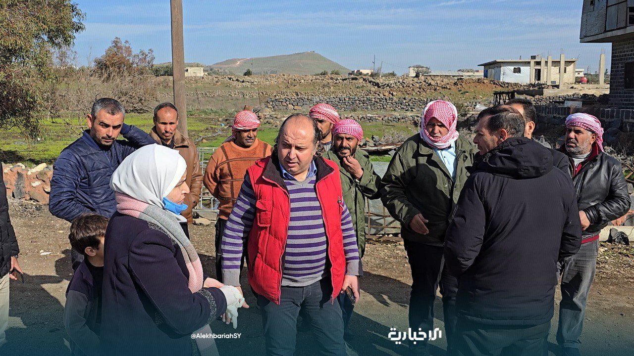 إسرائيل ترش أراضي سورية بمادة مجهولة (صور)