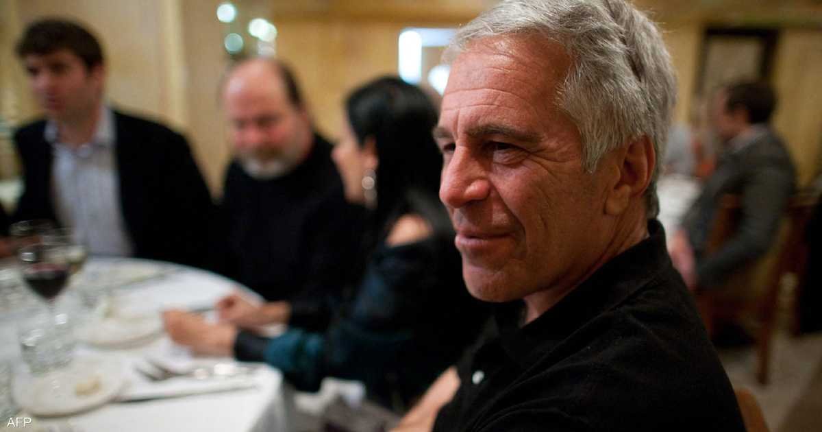 مكالمة مسرّبة تعيد القضية إلى الواجهة.. هل كان ترامب على دراية بجرائم إبستين؟