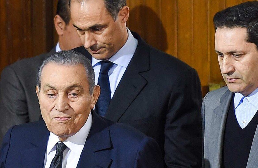 علاء مبارك ينتقد إعلامياً مصرياً بسبب تصريحاته حول النبي محمد