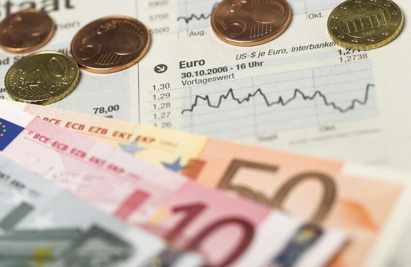تراجع مؤشرات الأسهم الأوروبية والآسيوية وسط هبوط المعادن النفيسة
