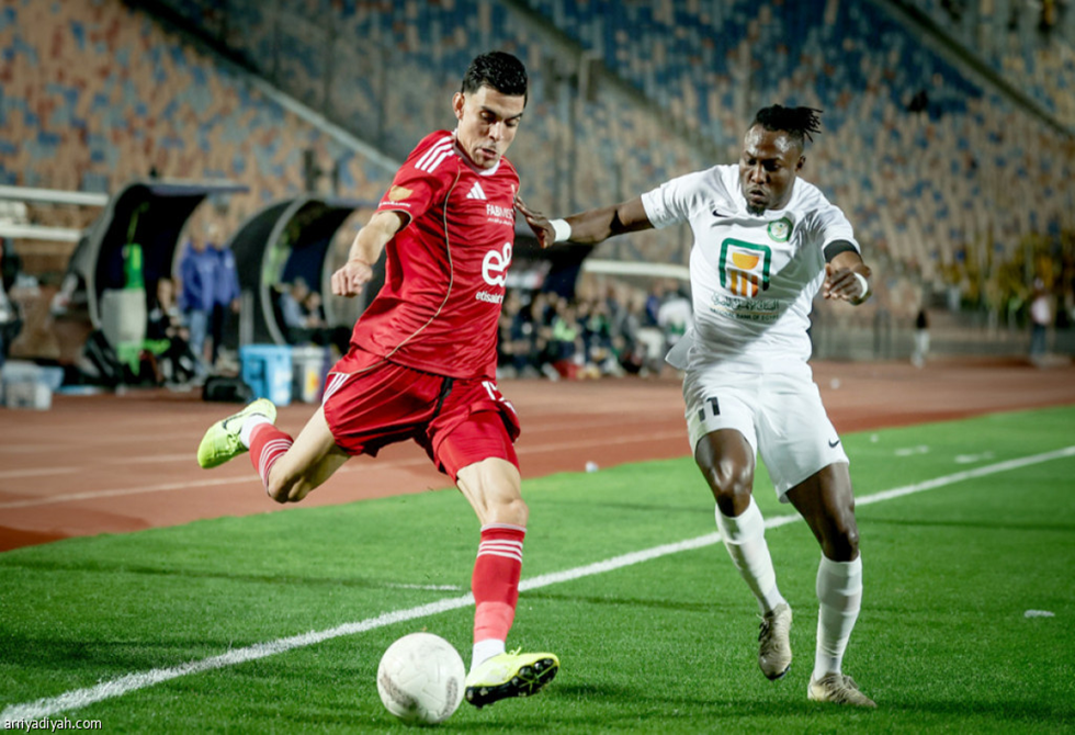 الأهلي يتعادل سلبياً مع البنك الأهلي في الدوري المصري