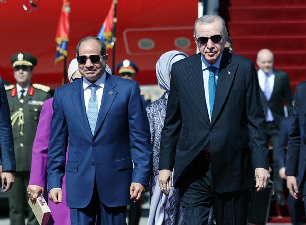السيسي وأردوغان يؤكدان على تثبيت وقف النار في غزة ودعم حقوق الفلسطينيين ووحدة ليبيا وسوريا