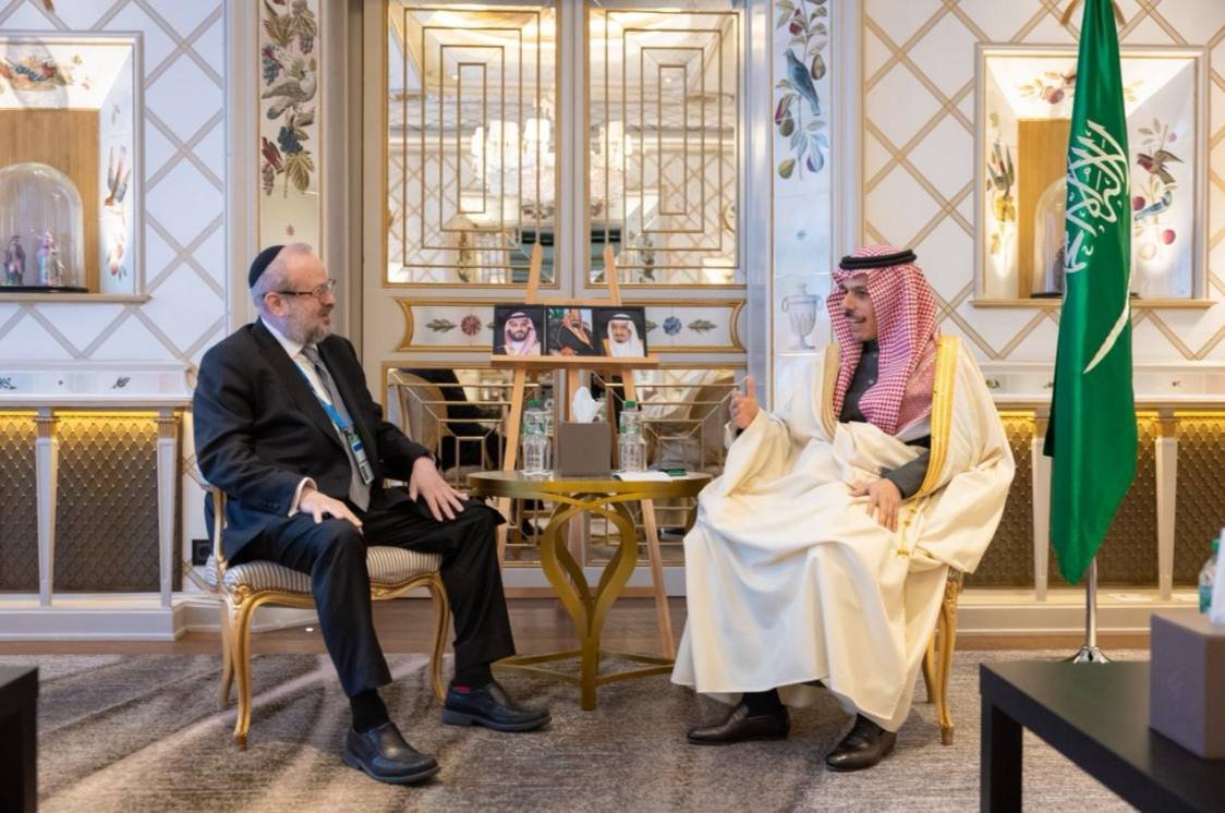 وزير الخارجية السعودي يلتقي المبعوث الأمريكي الخاص لمكافحة معاداة السامية